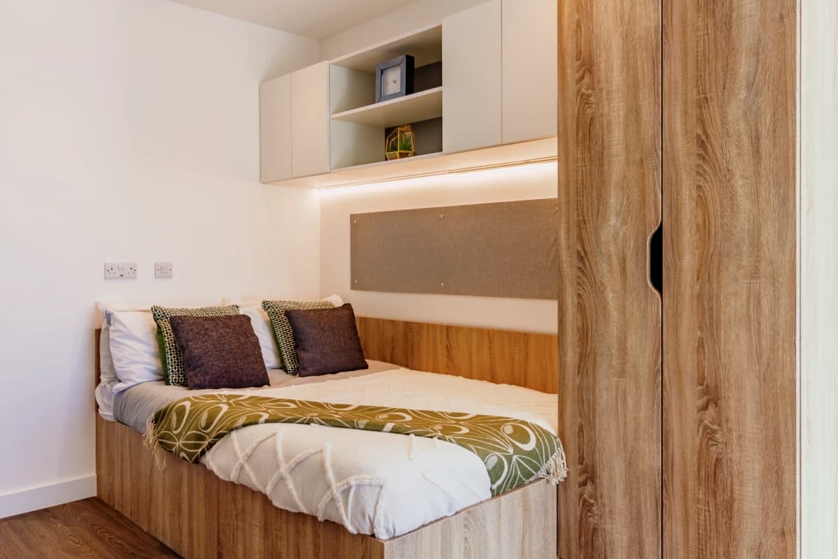Saltwater Place image