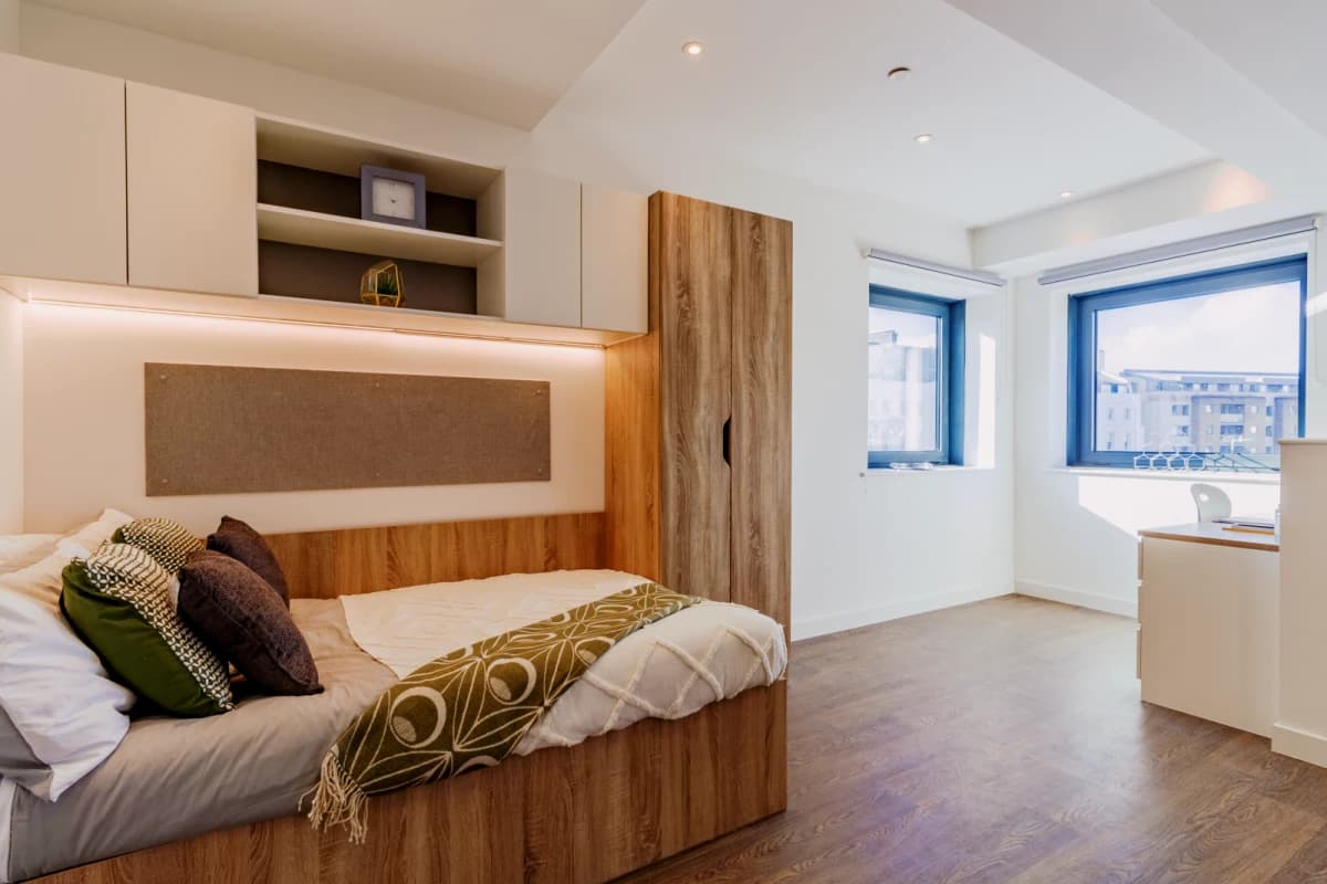 Saltwater Place image