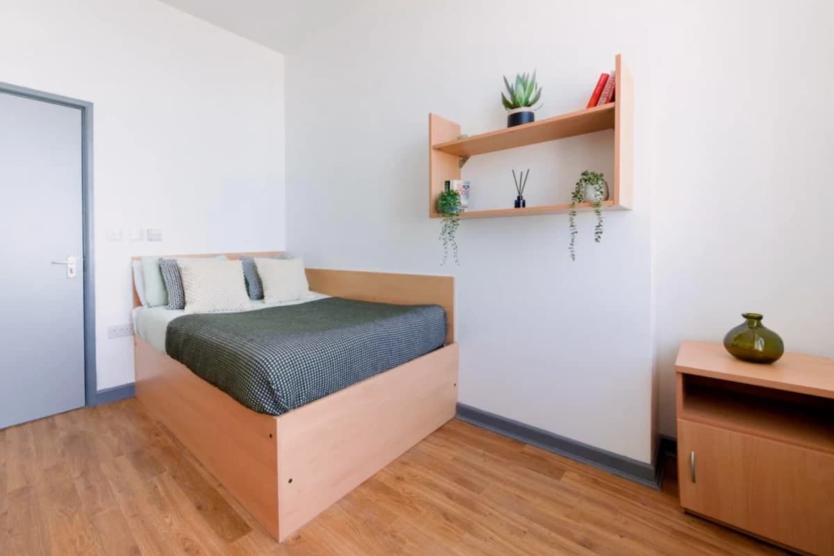 Alexandra Hall image