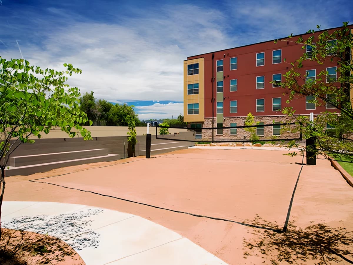 Outdoor Features