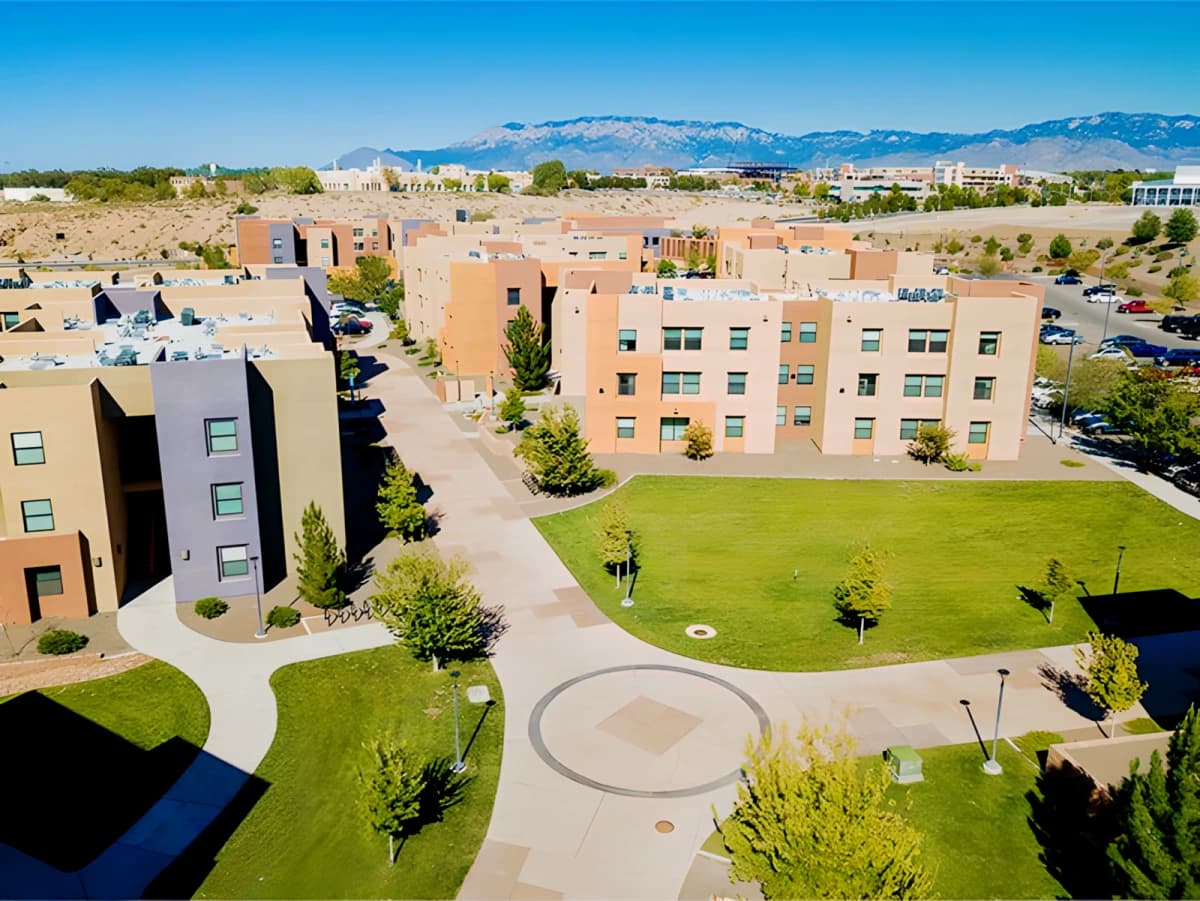 Lobo Village image