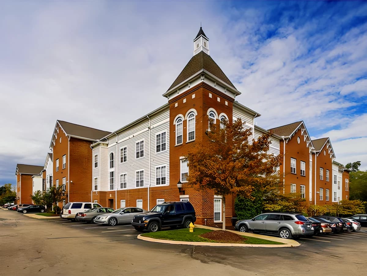 Peninsular Place