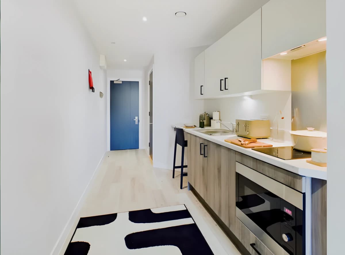 Crown Place image