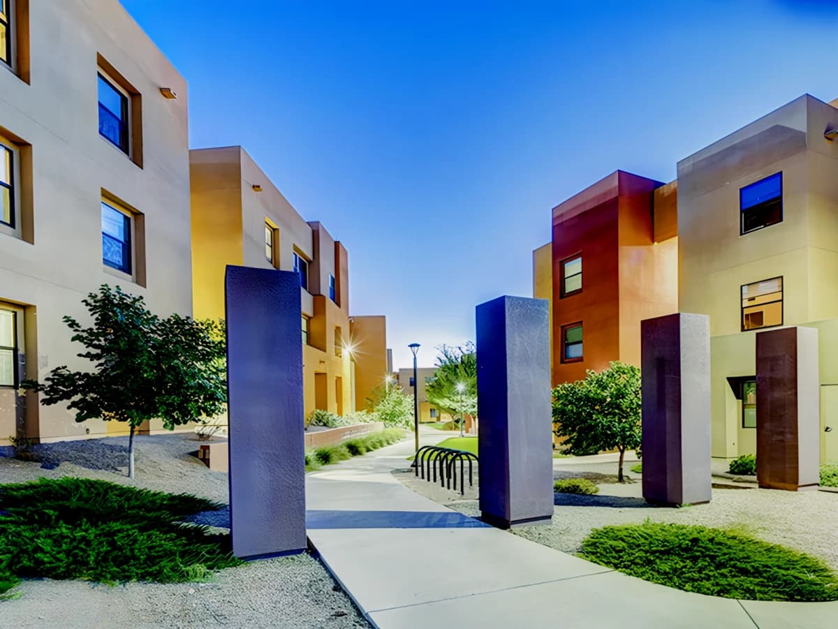 Lobo Village image