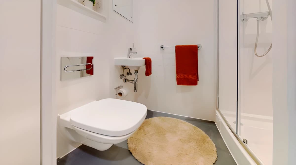 iQ Nelson Court image