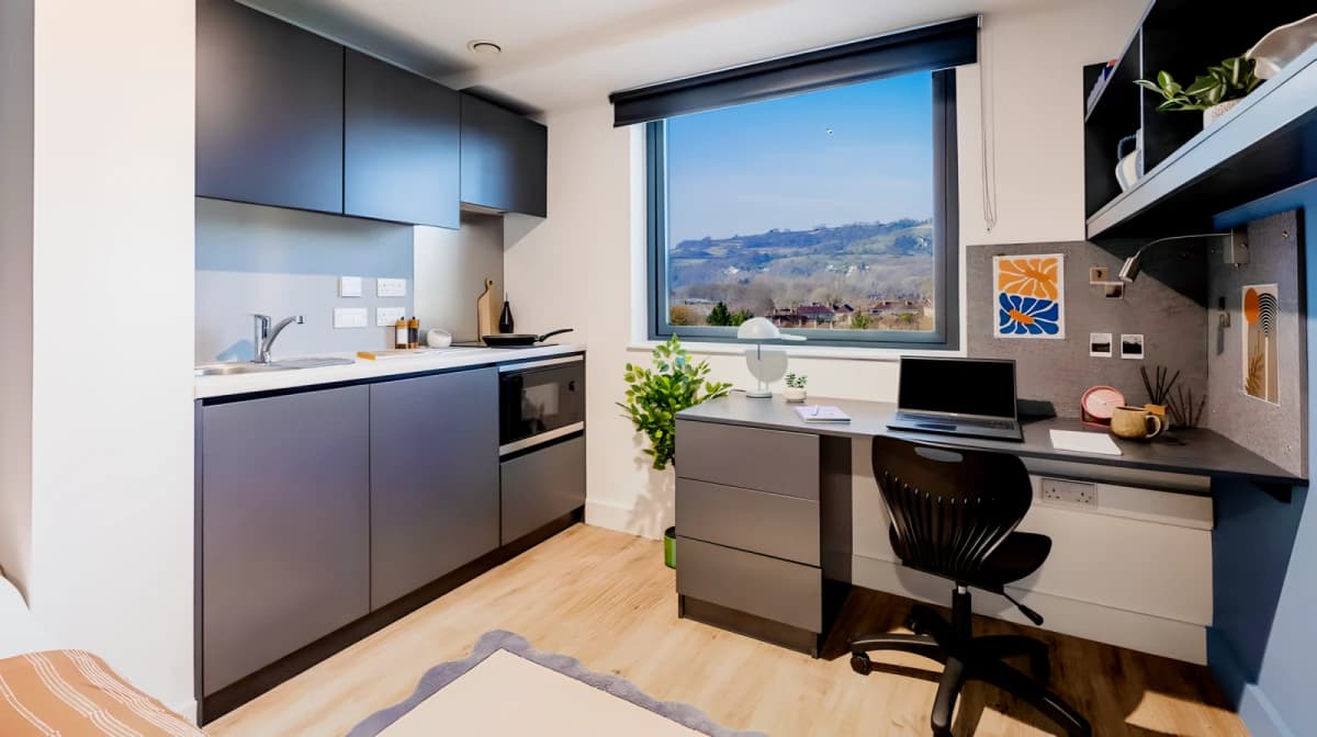 Superior Plus Studio