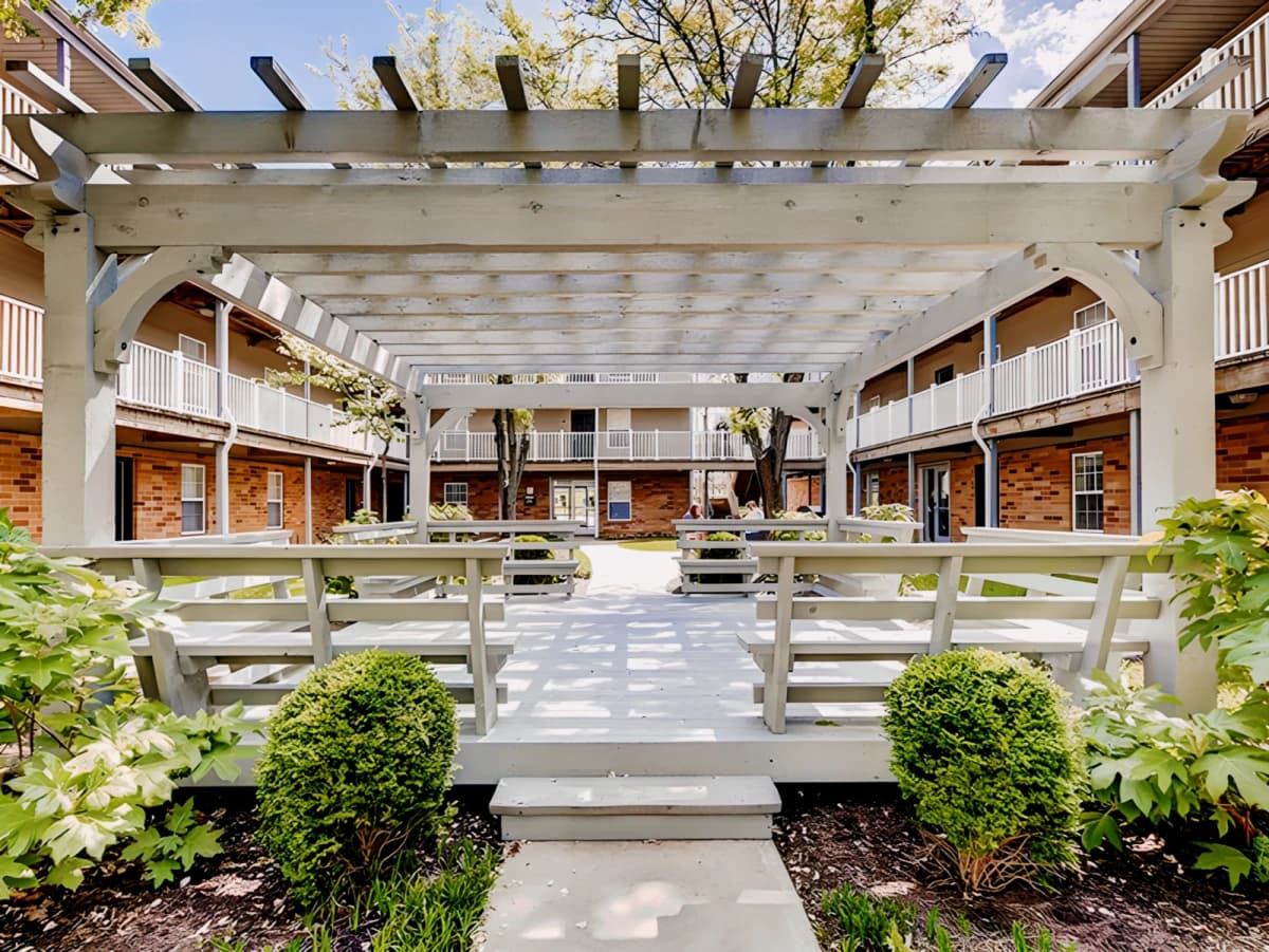 Outdoor Features