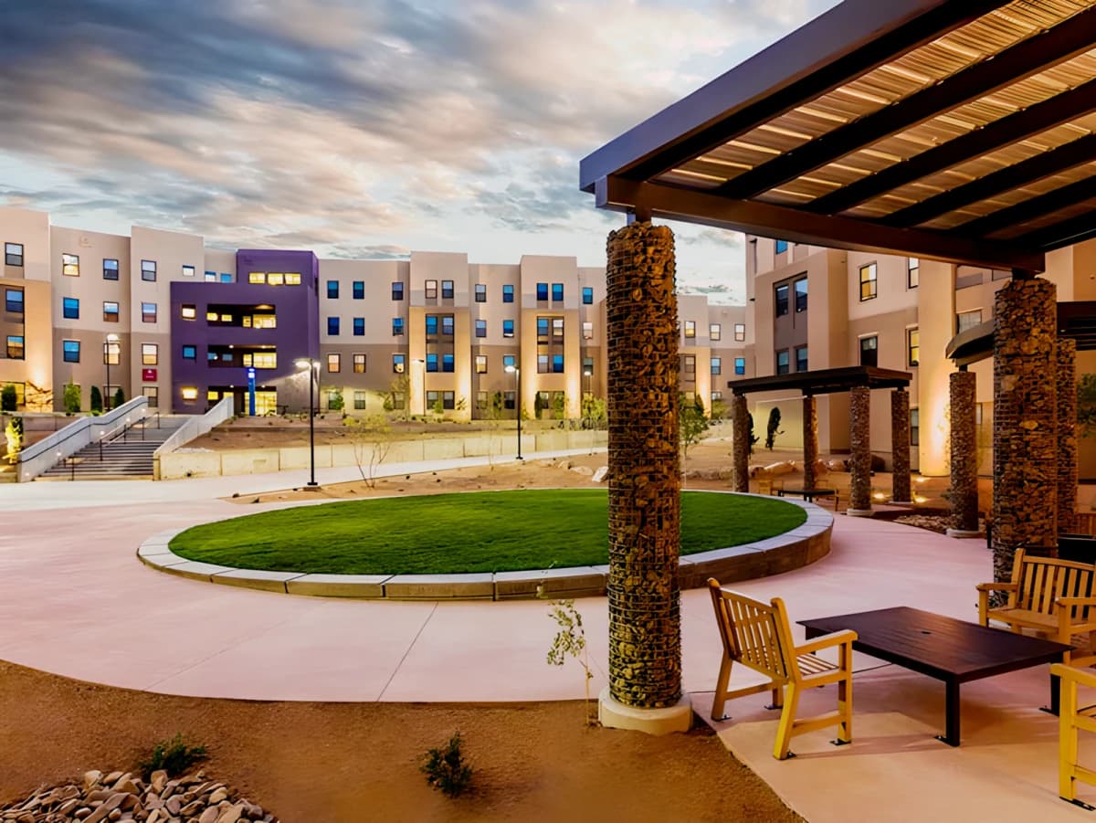 Outdoor Features