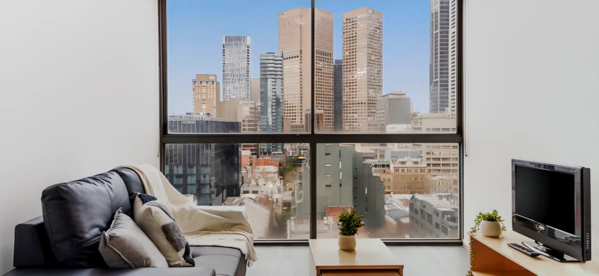 Student Living on Lonsdale image