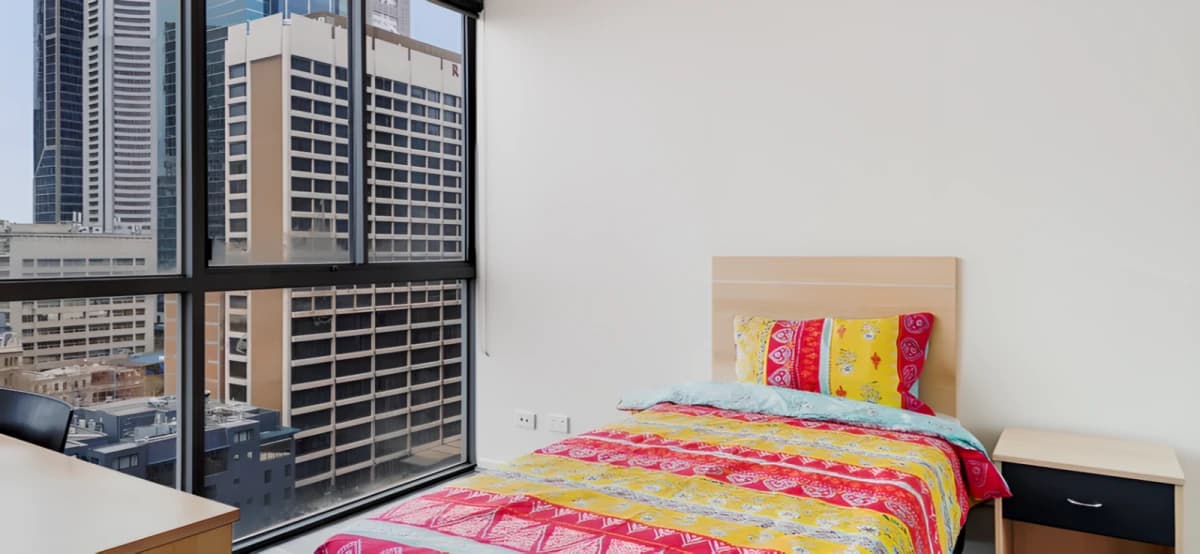 Student Living on Lonsdale image