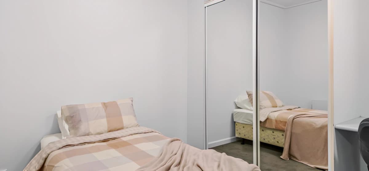 Student Living on A’Beckett image