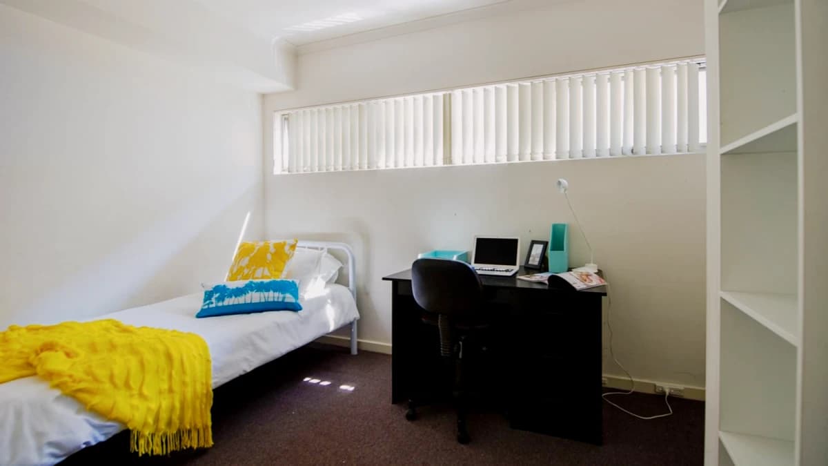 Student Living - Edge Apartments image