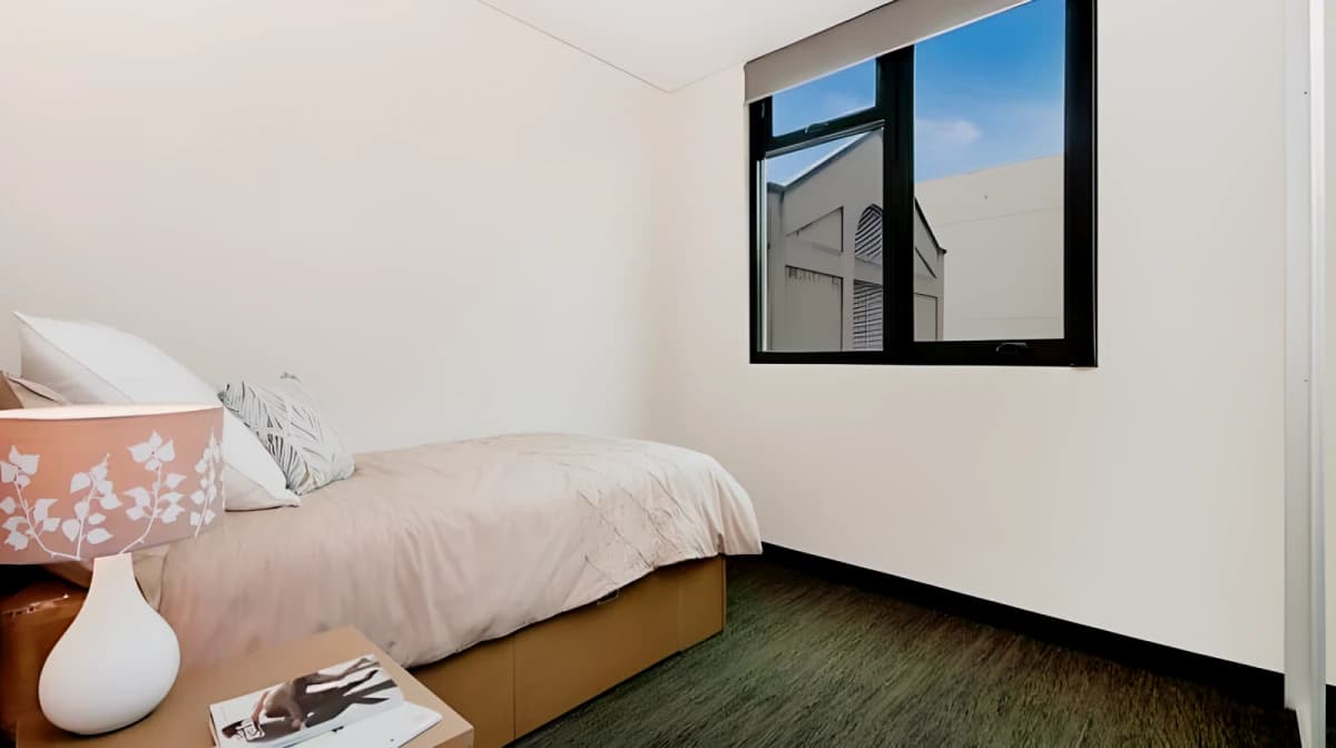 Student Living - Edge Apartments image