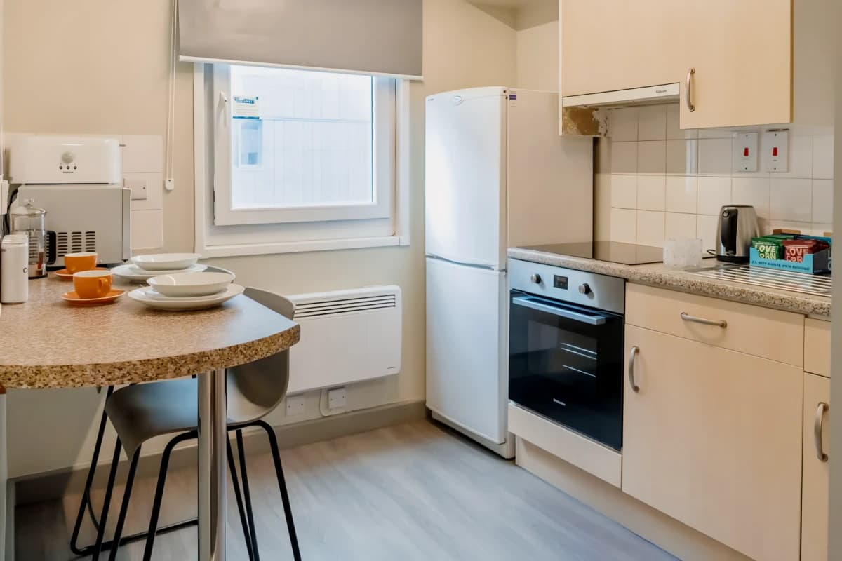 Canvas The Heights image