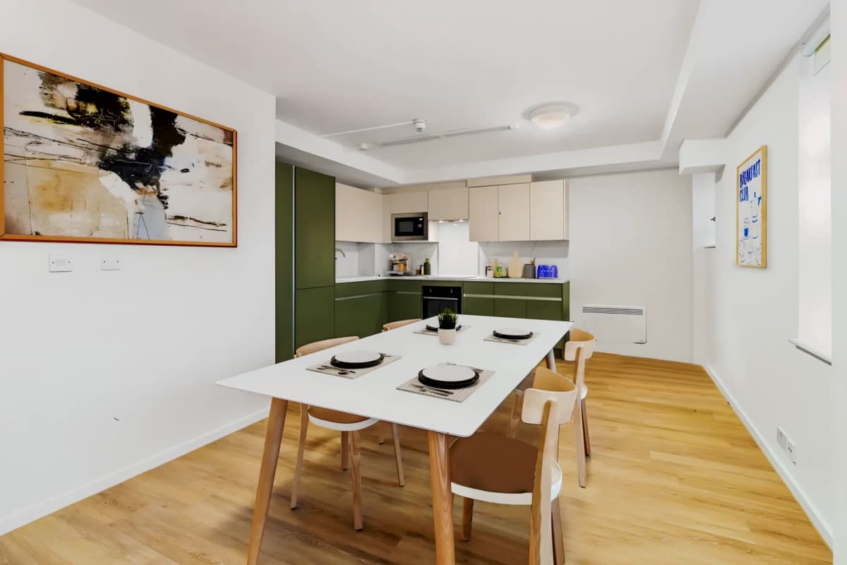 Canvas The Heights image