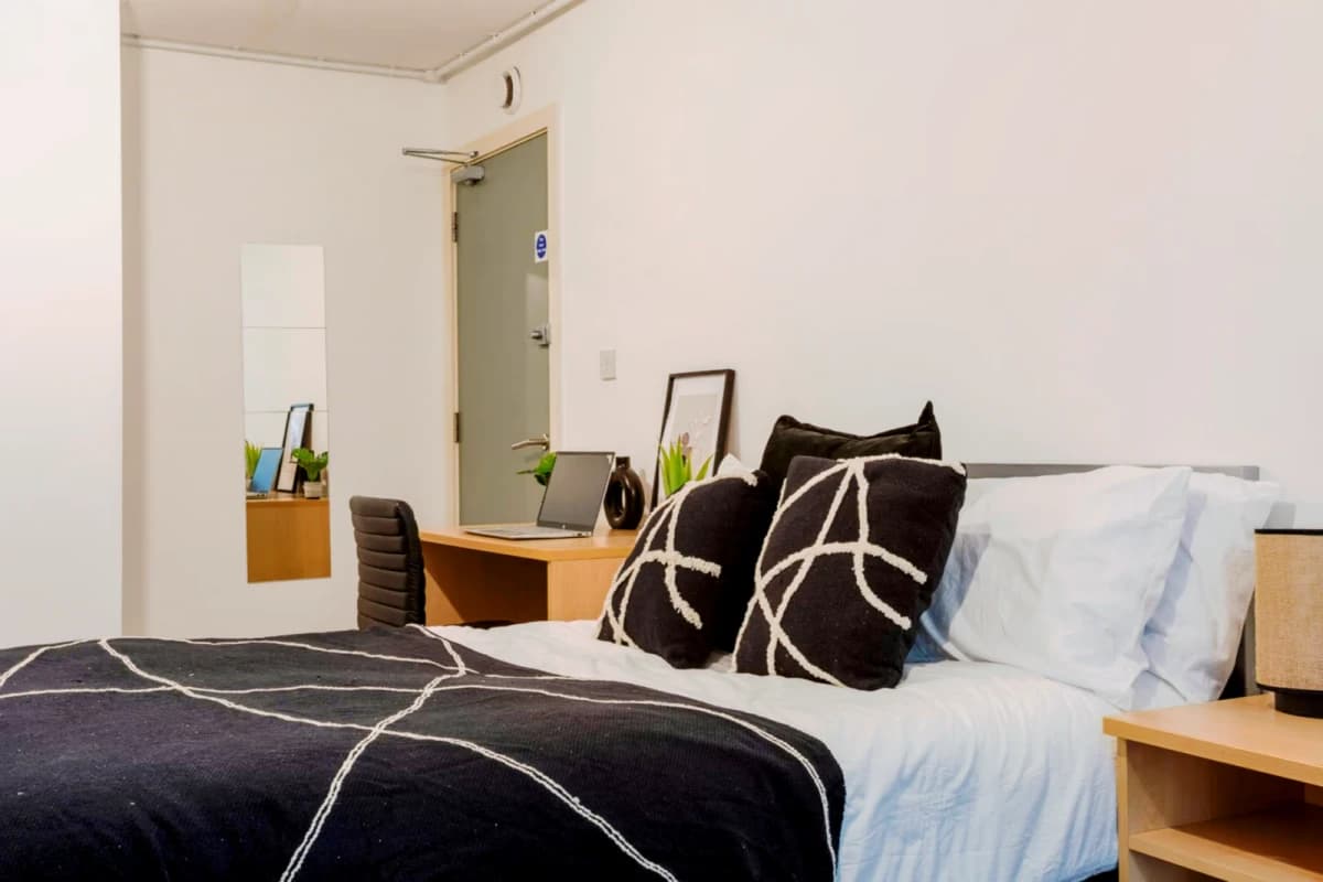 Dwell The Grafton image