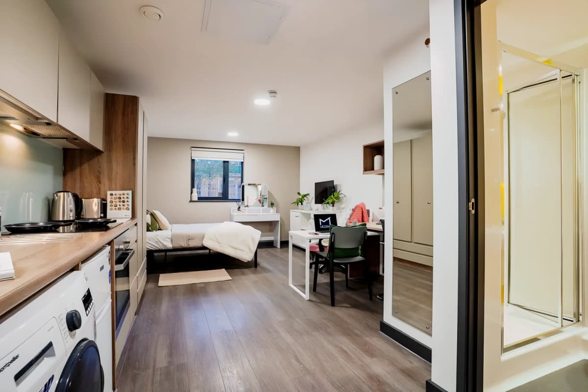 Sycamore House image