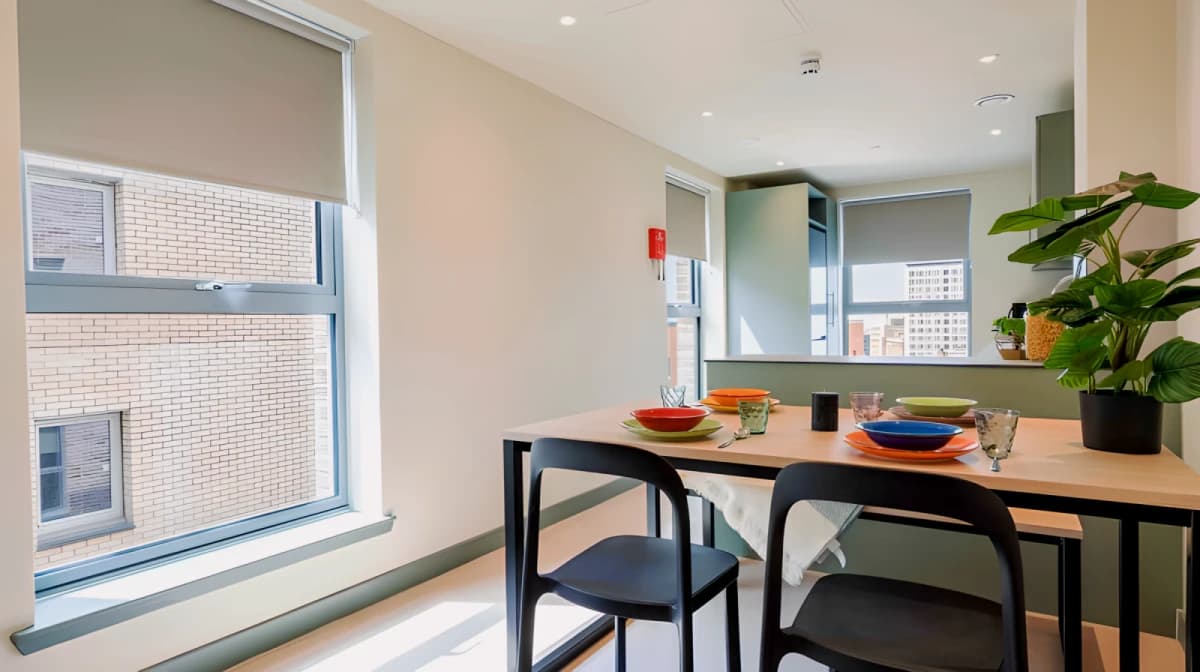 Cullen House image