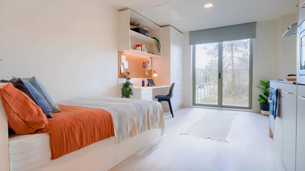 Longwood Place image