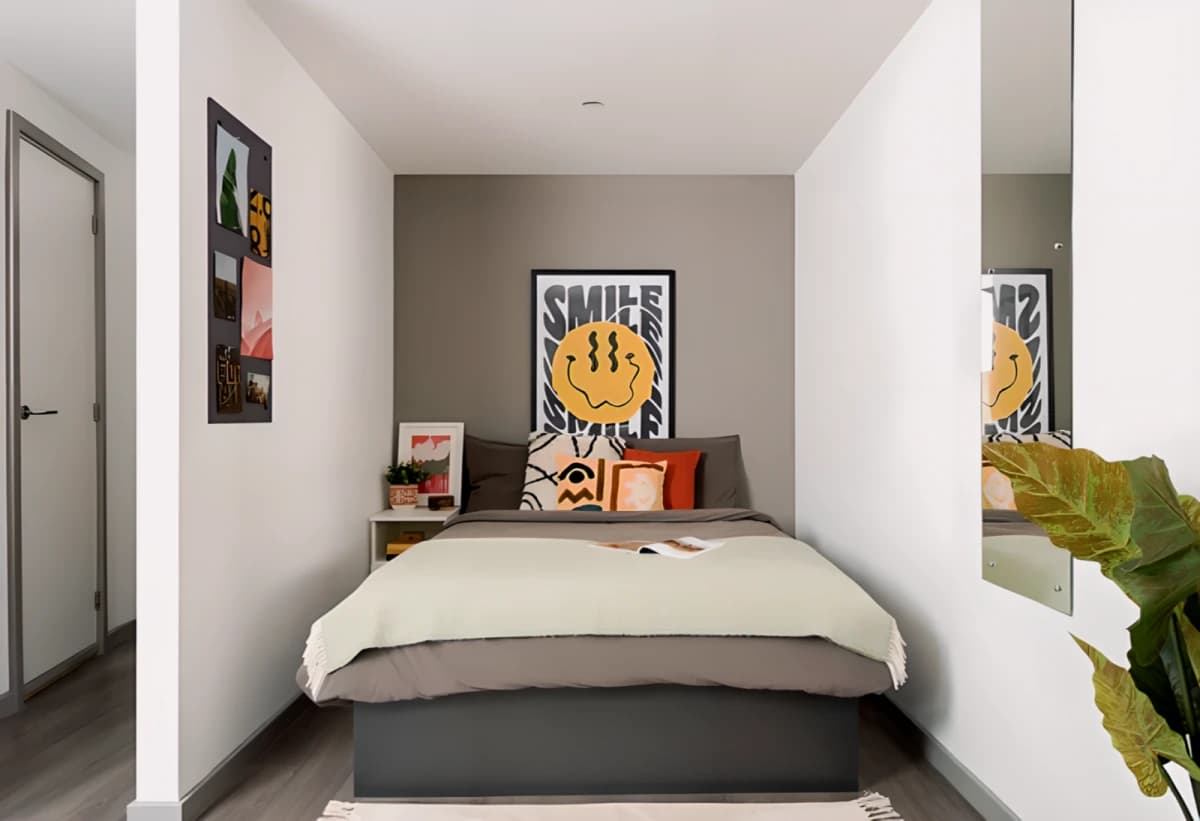 Newgate Court image