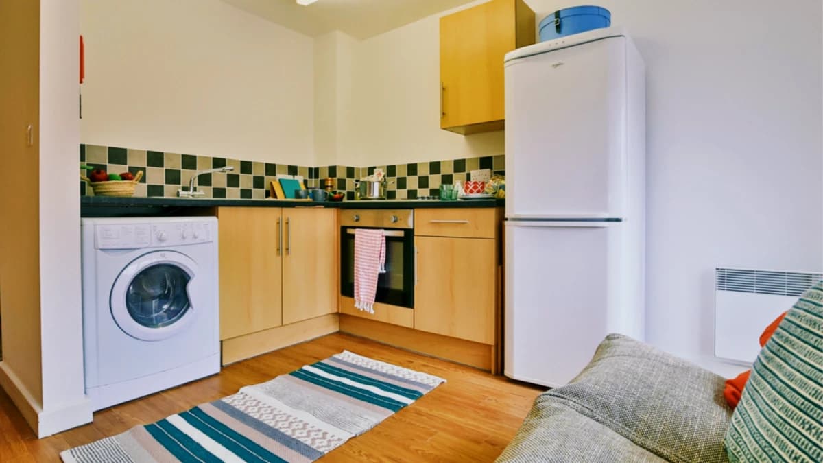 Pavilion Court image