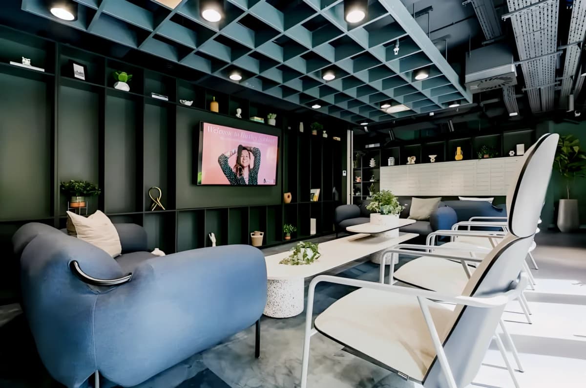 Huxley Studios image