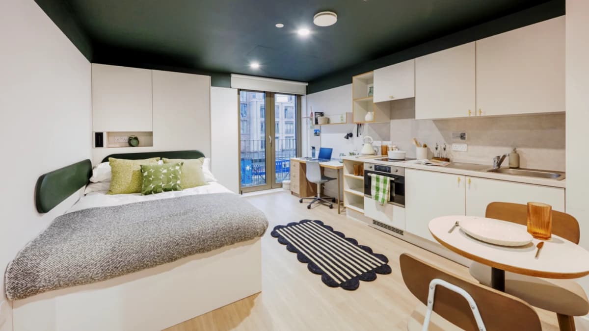 Platinum Accessible Studio