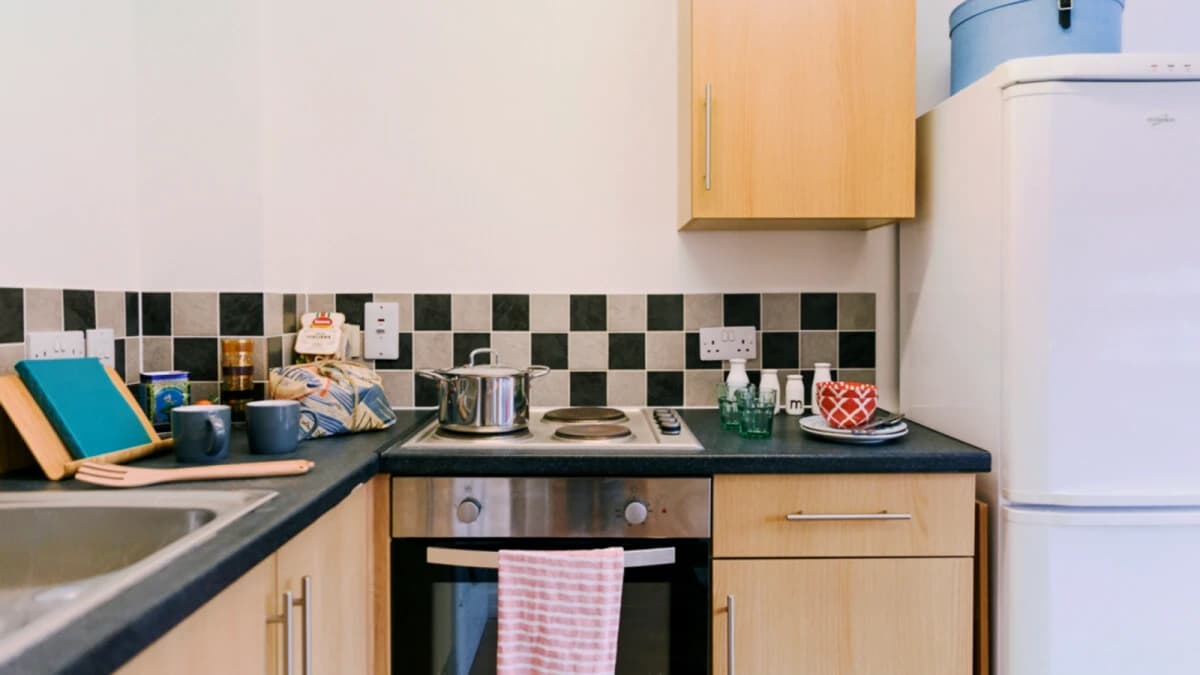 Pavilion Court image