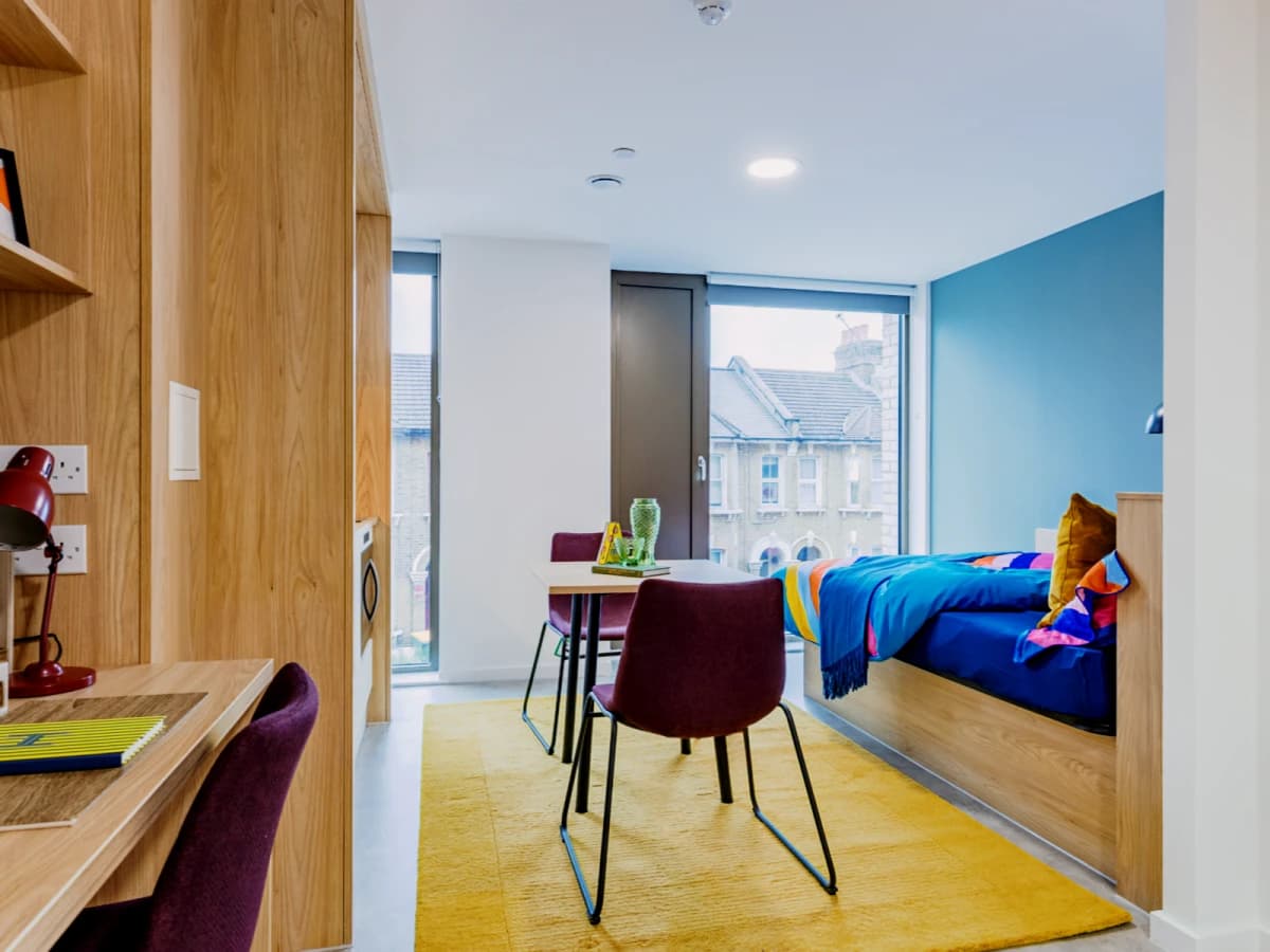 Venti House image