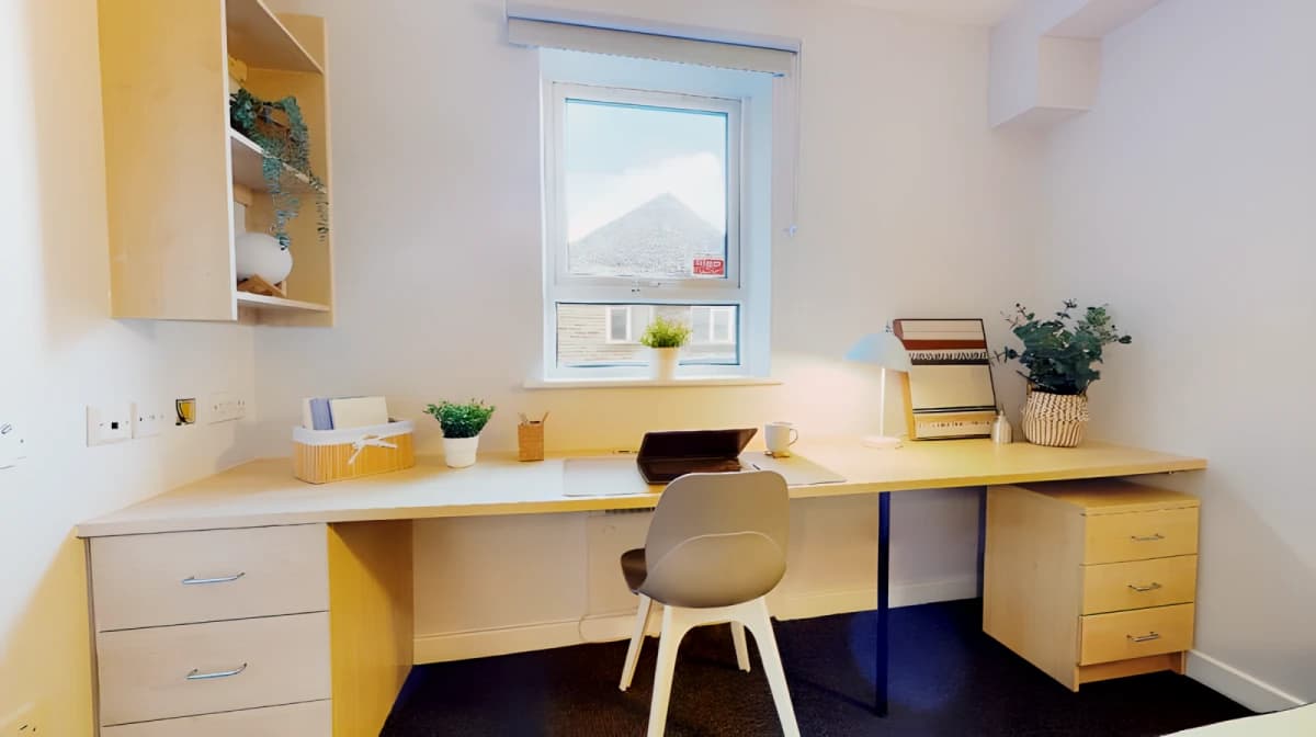 iQ Arkwright House image