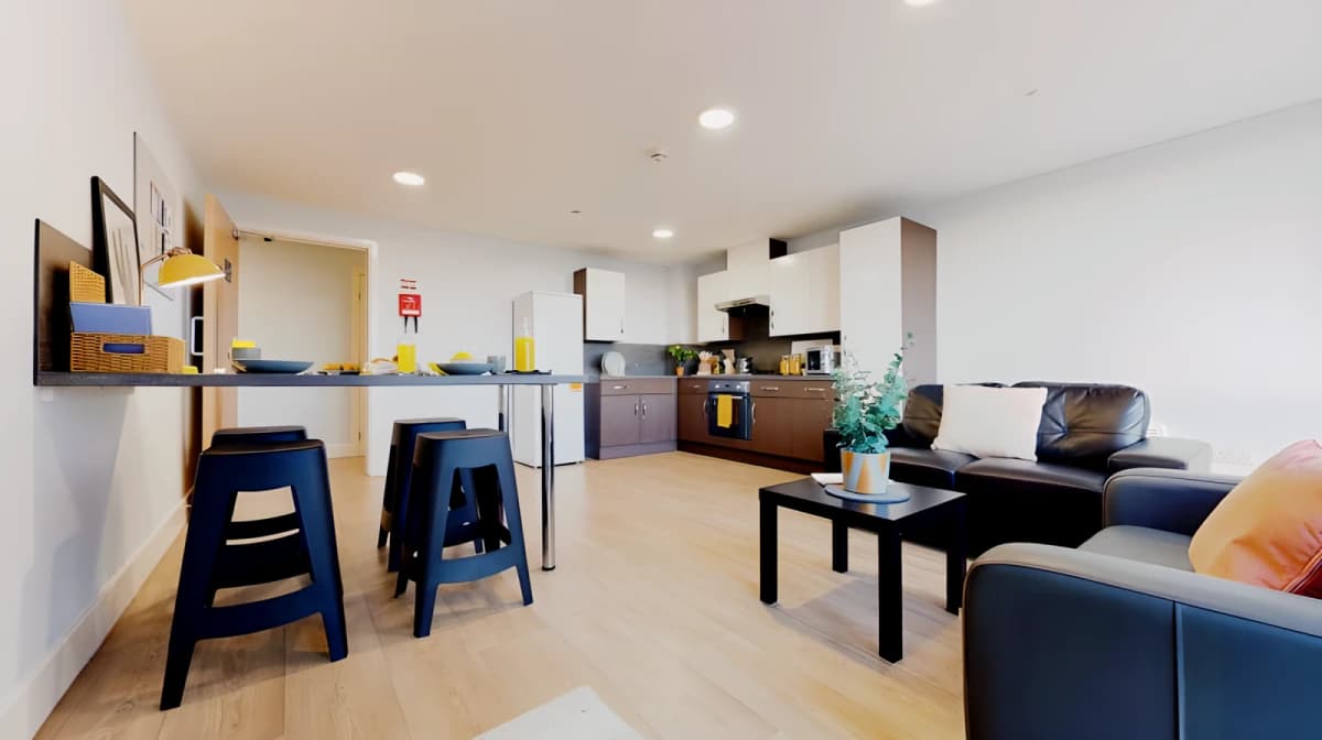 iQ Penworks House image