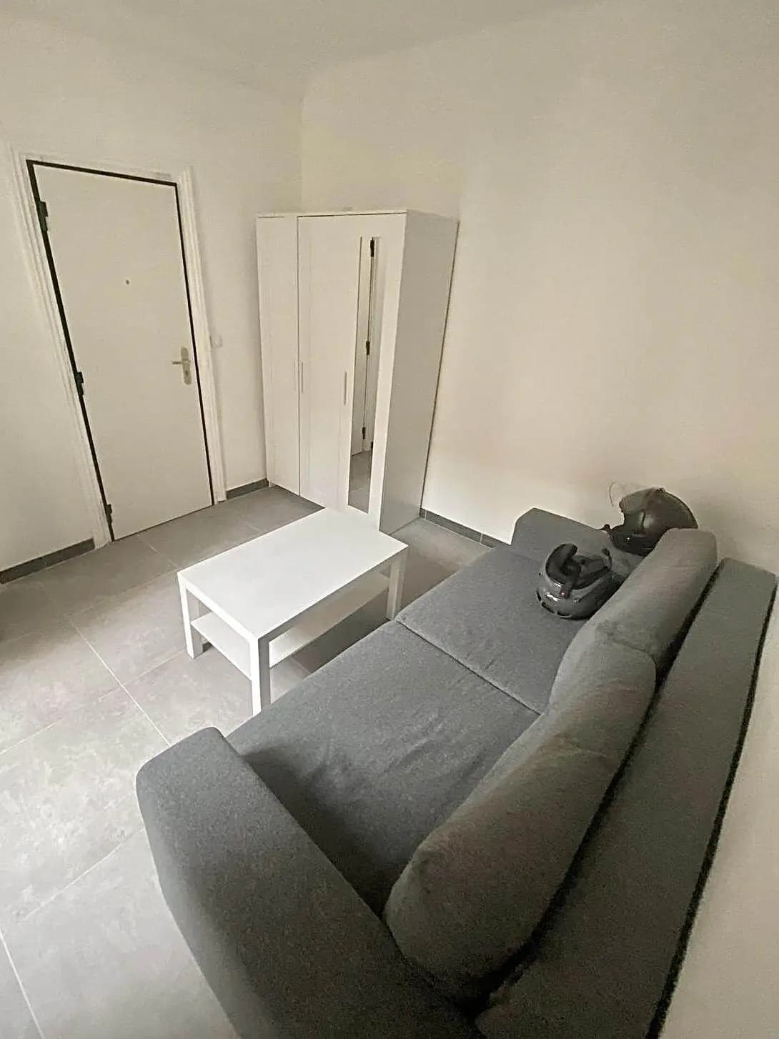 PARIS 10e·17.5m²·F1·Studio·With furniture