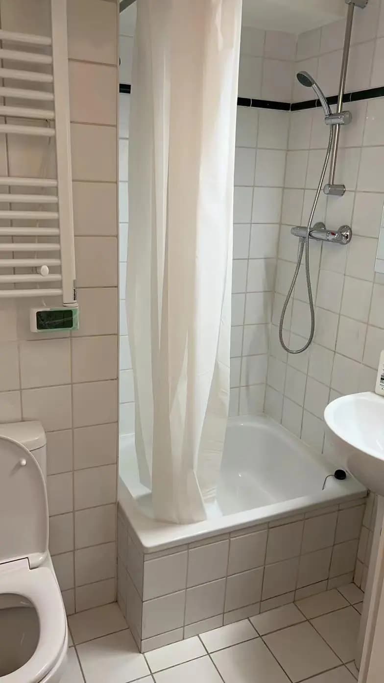 Courbevoie 92e·17m²·F1·Studio·With furniture