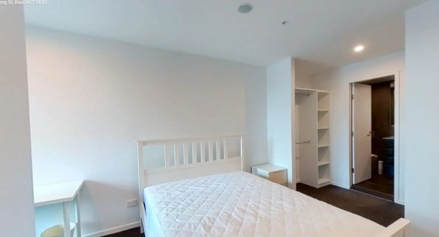 81 Cooyong St
