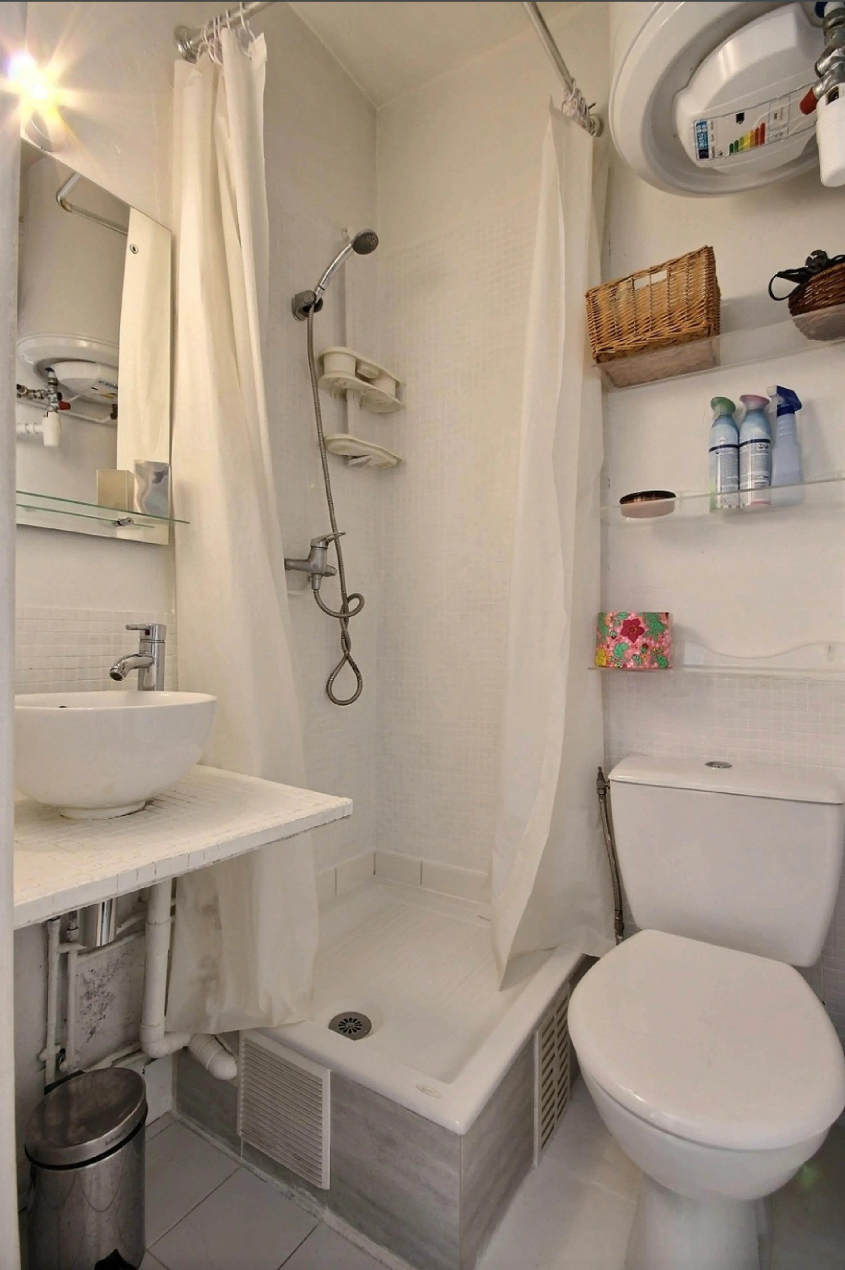 studio in 3rd arrondissement, Temple