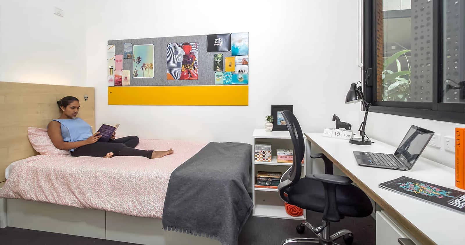 U18 2 Bedroom Studio - Bedroom