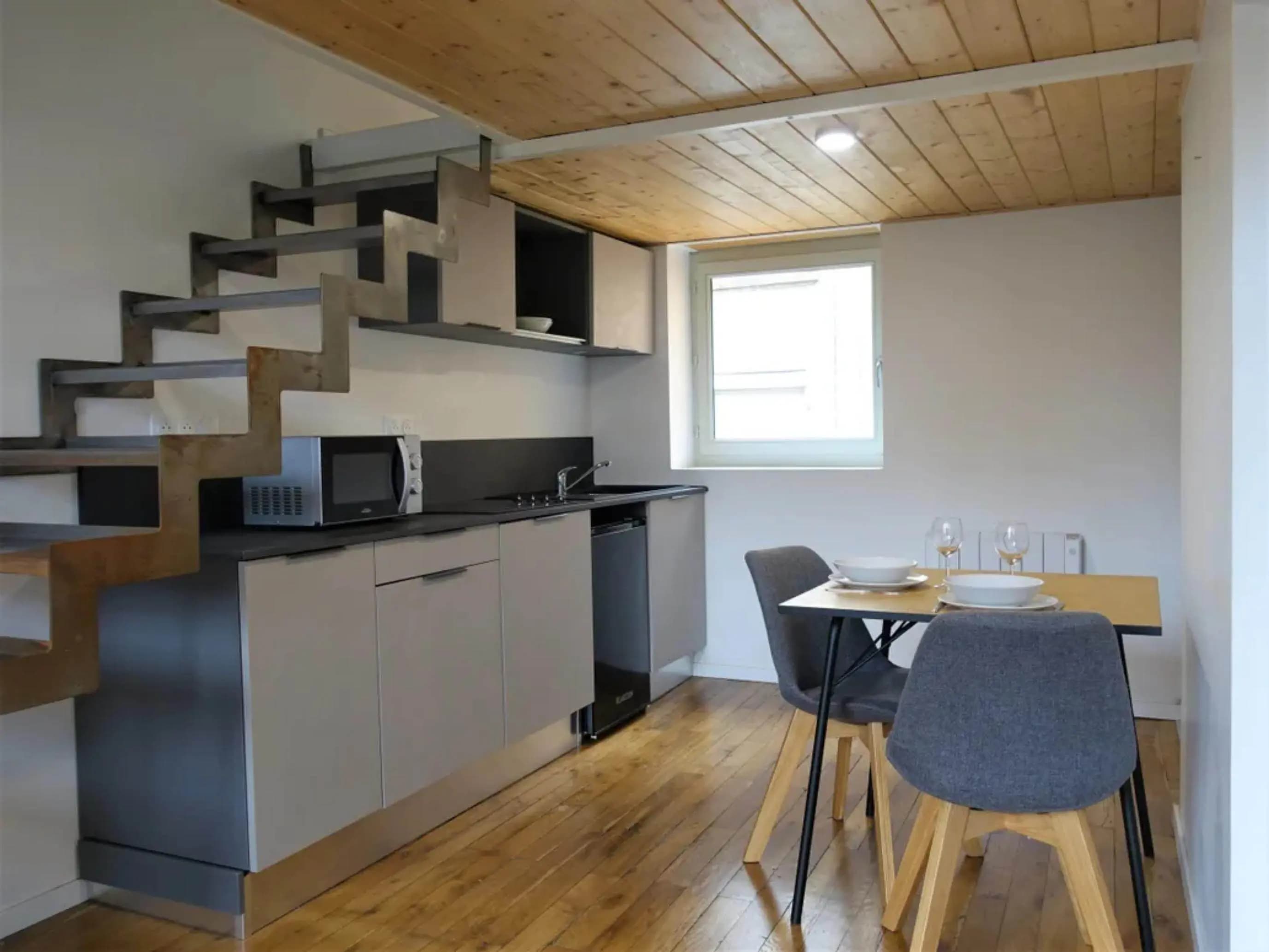 studio near Rue Royet