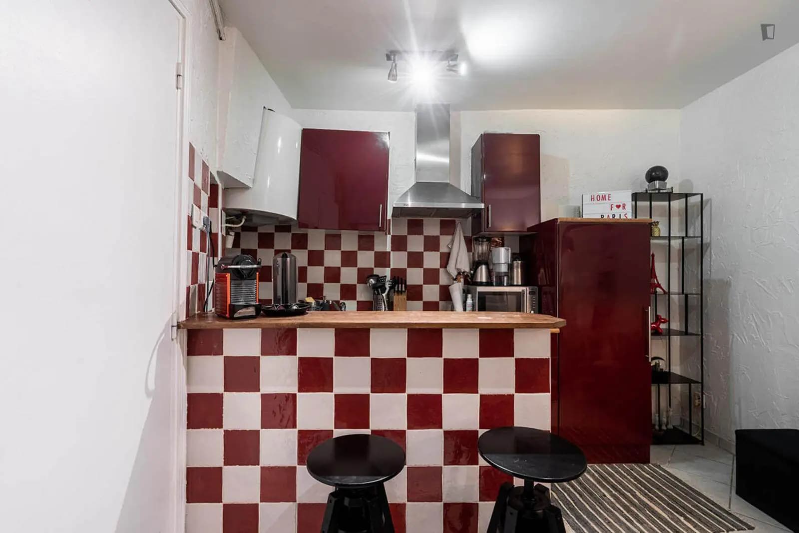 Very nice 1-bedroom apartment in Montmartre