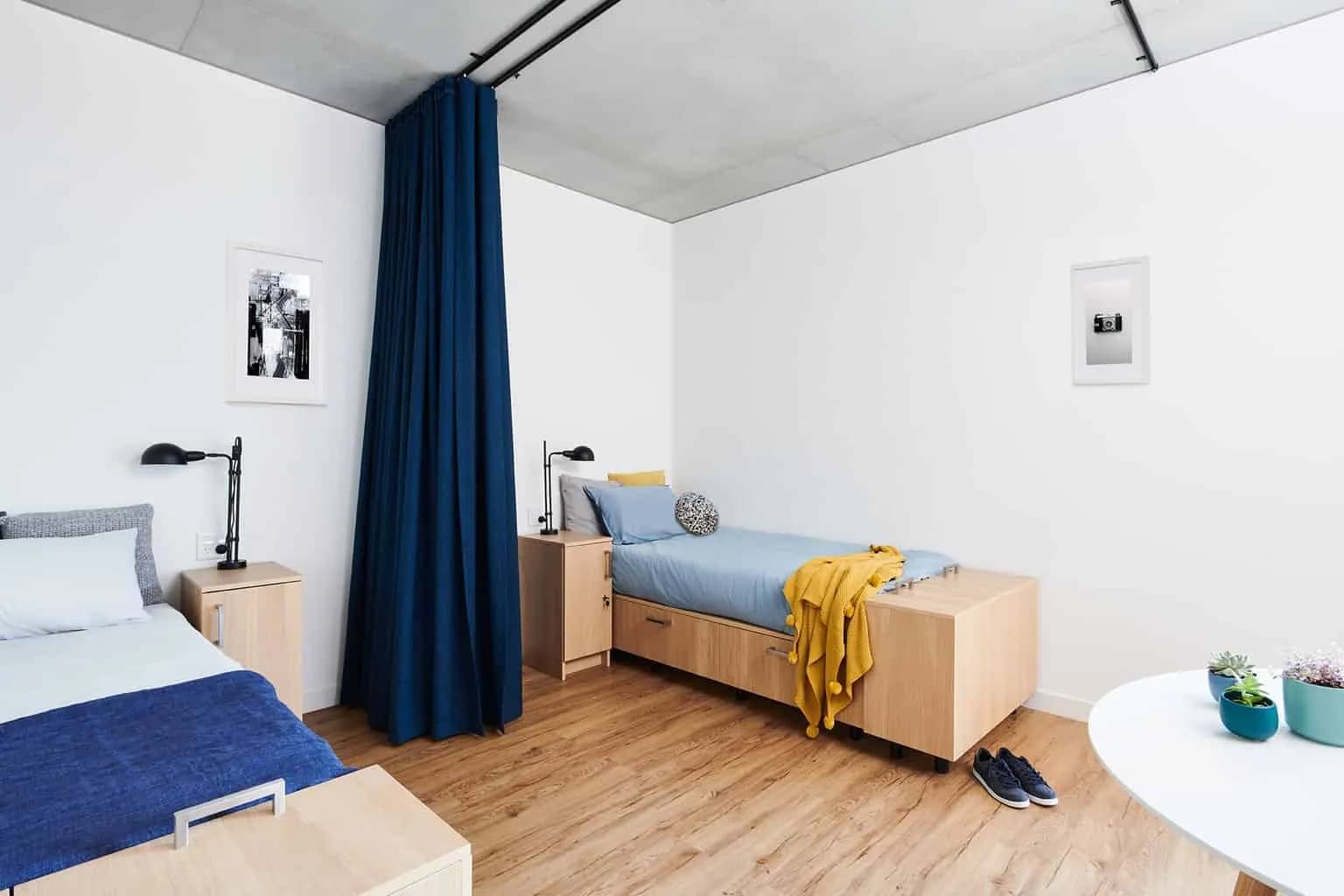 Twin Apartment - Bedroom