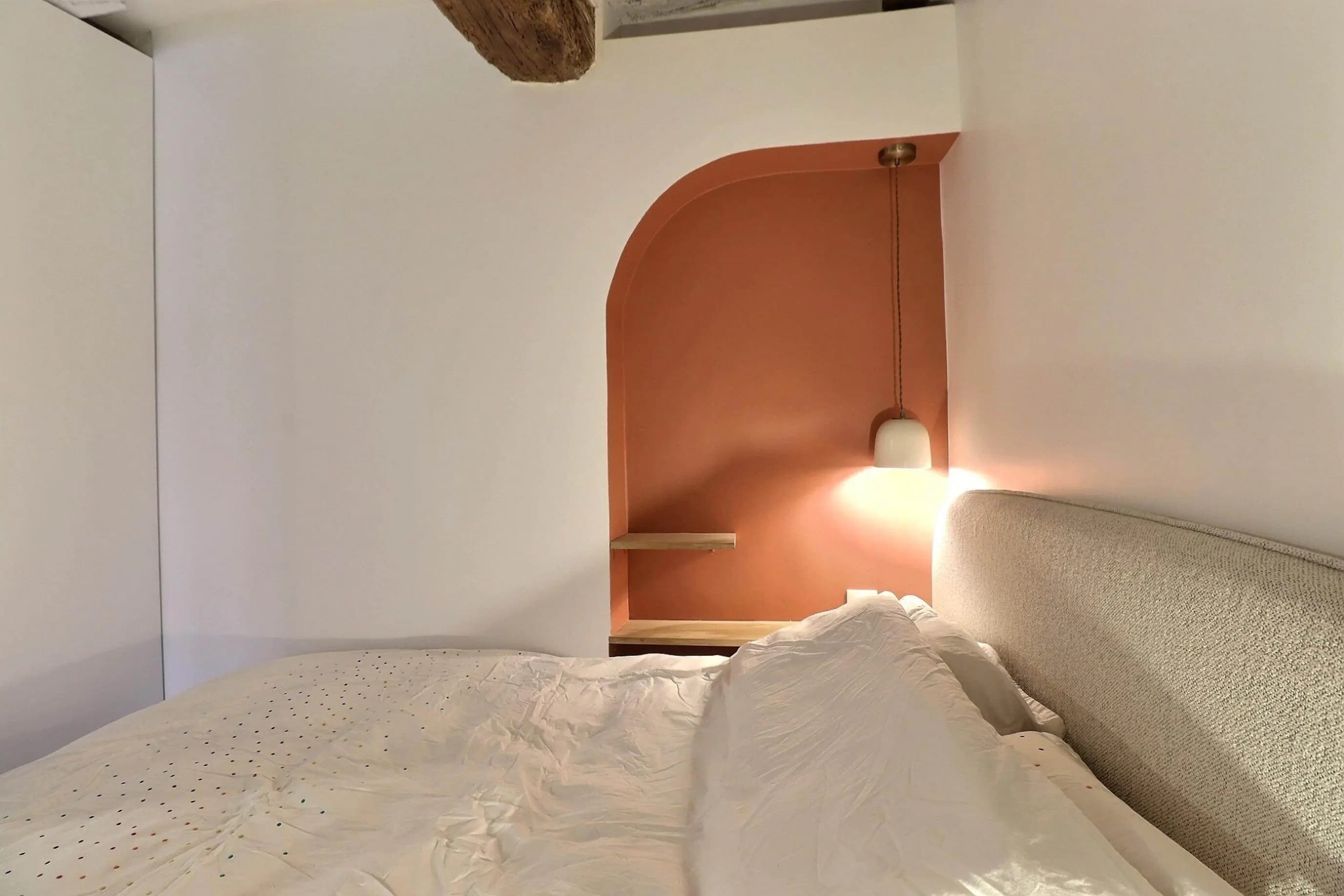 studio in 5e   Pantheon   Latin Quarter
