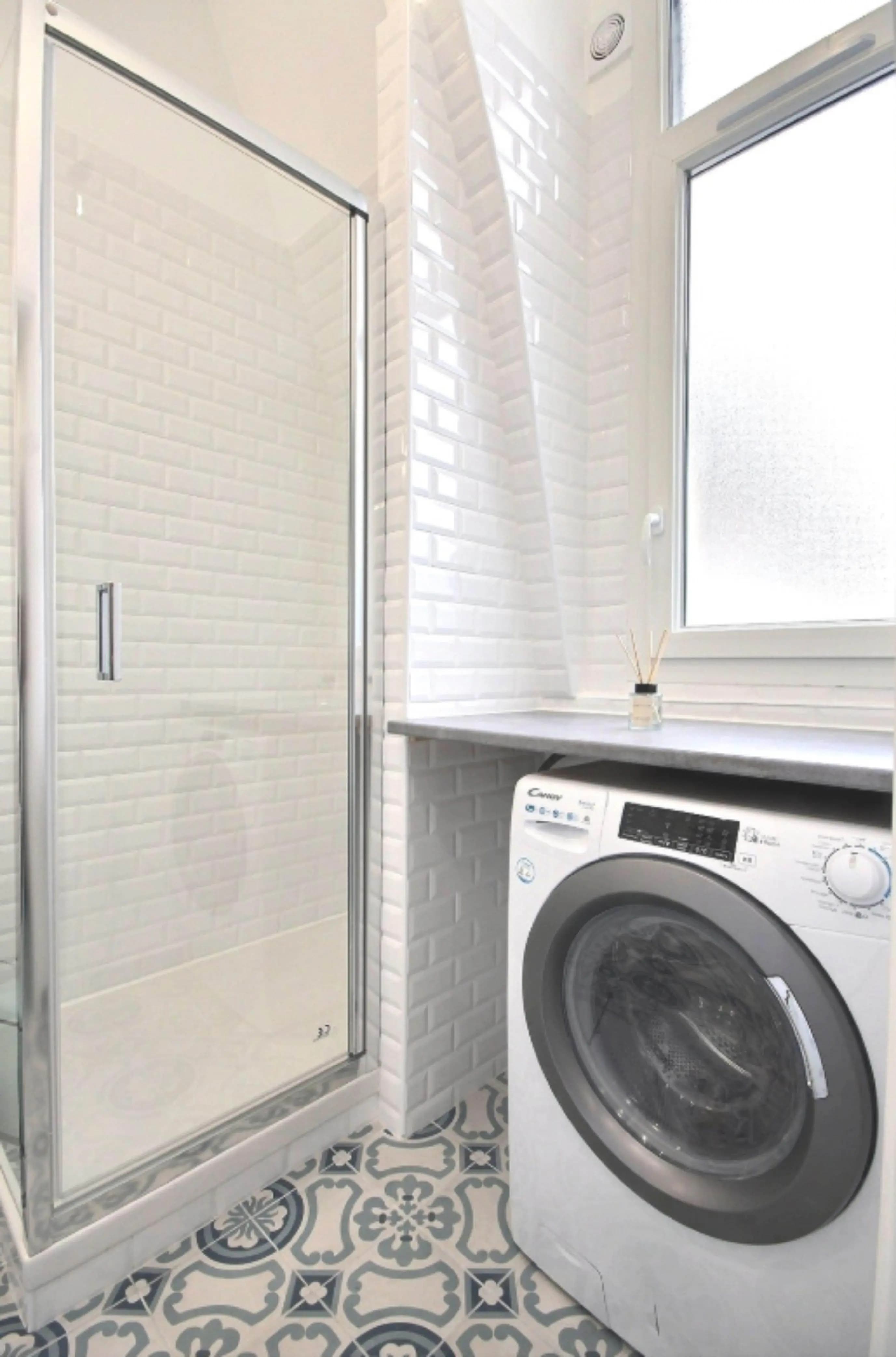 studio in 8th arrondissement, Paris