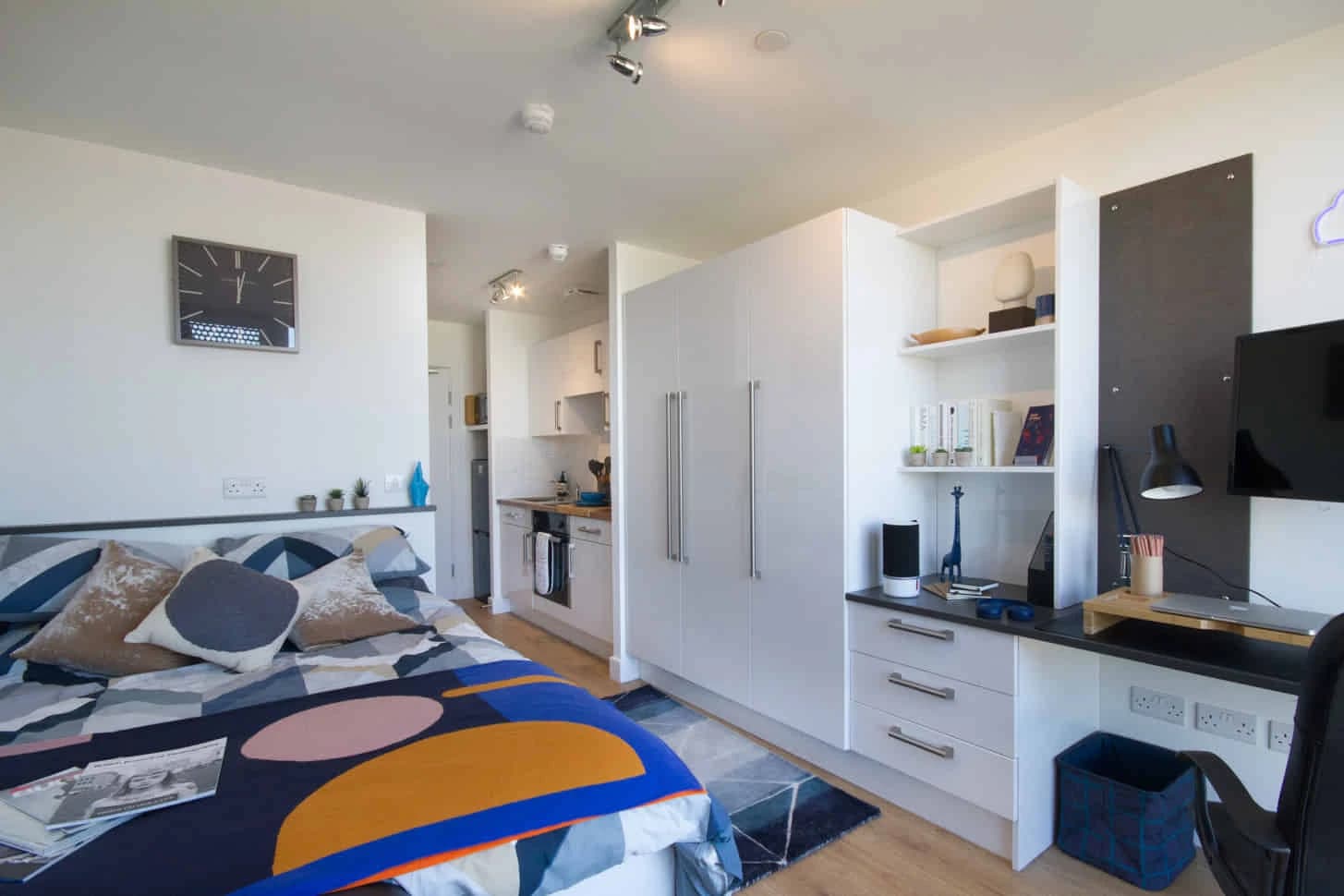 Gold River Studio - Bedroom