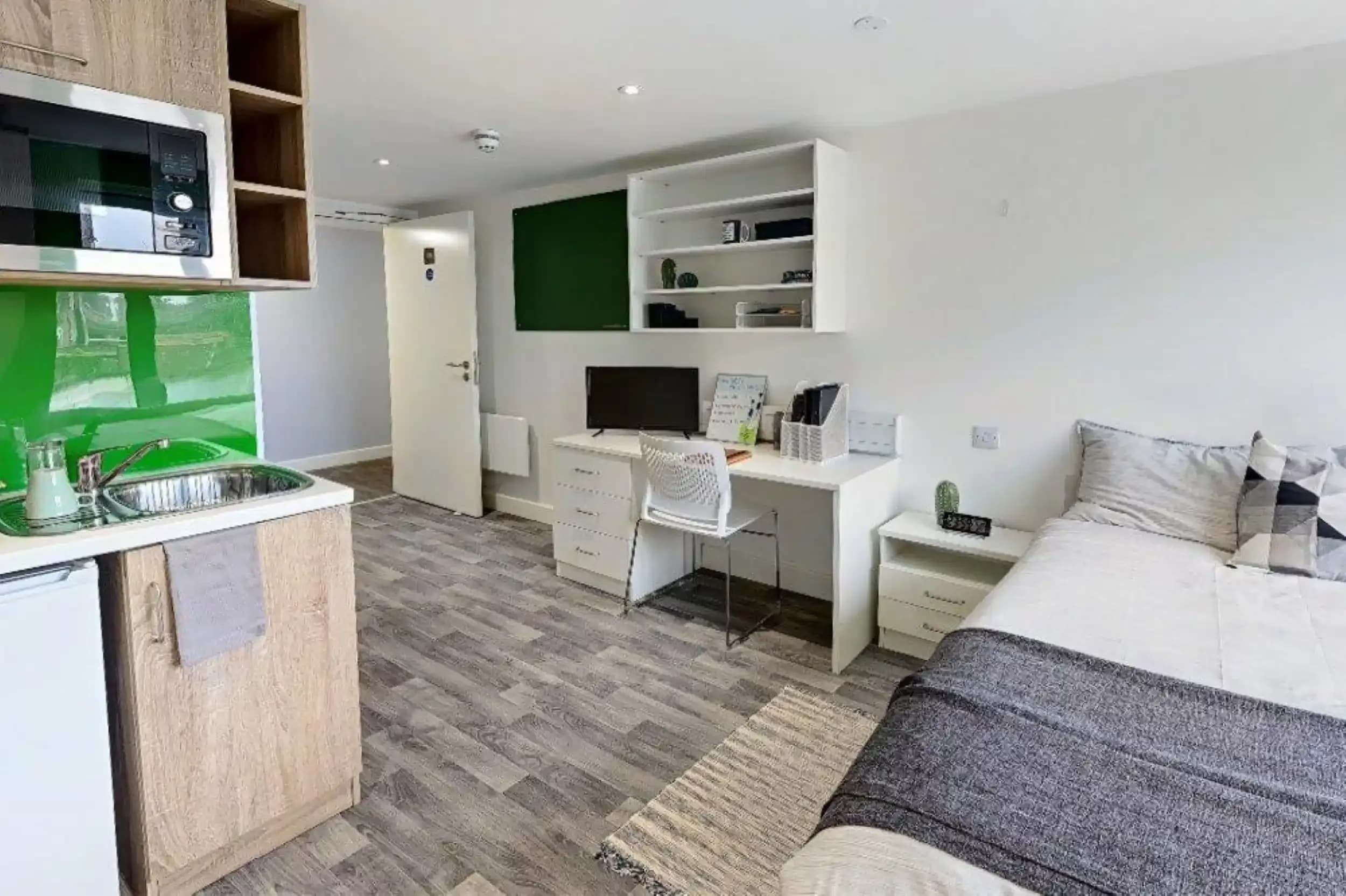 Standard Studio - Bedroom