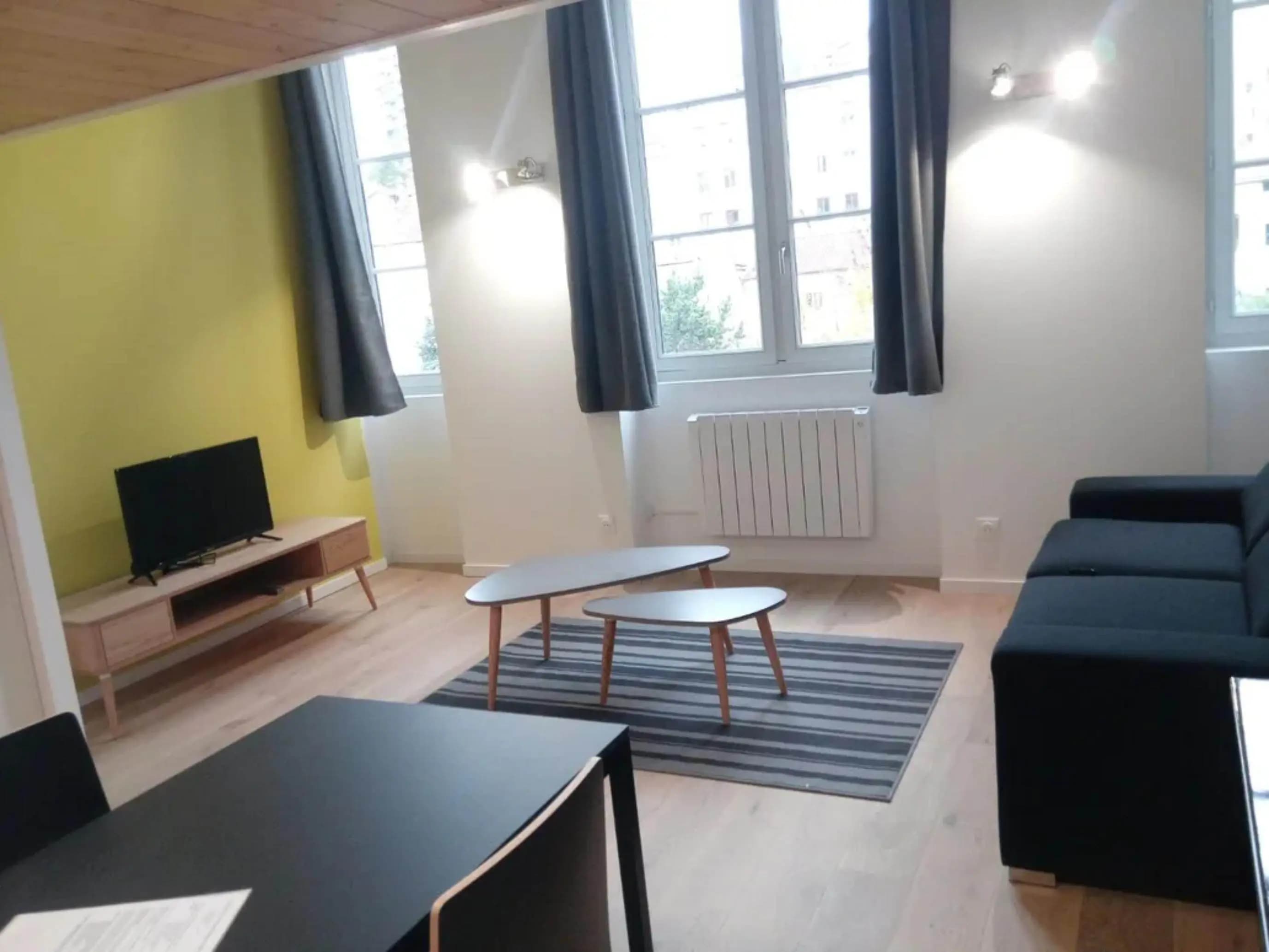 studio near Rue Royet