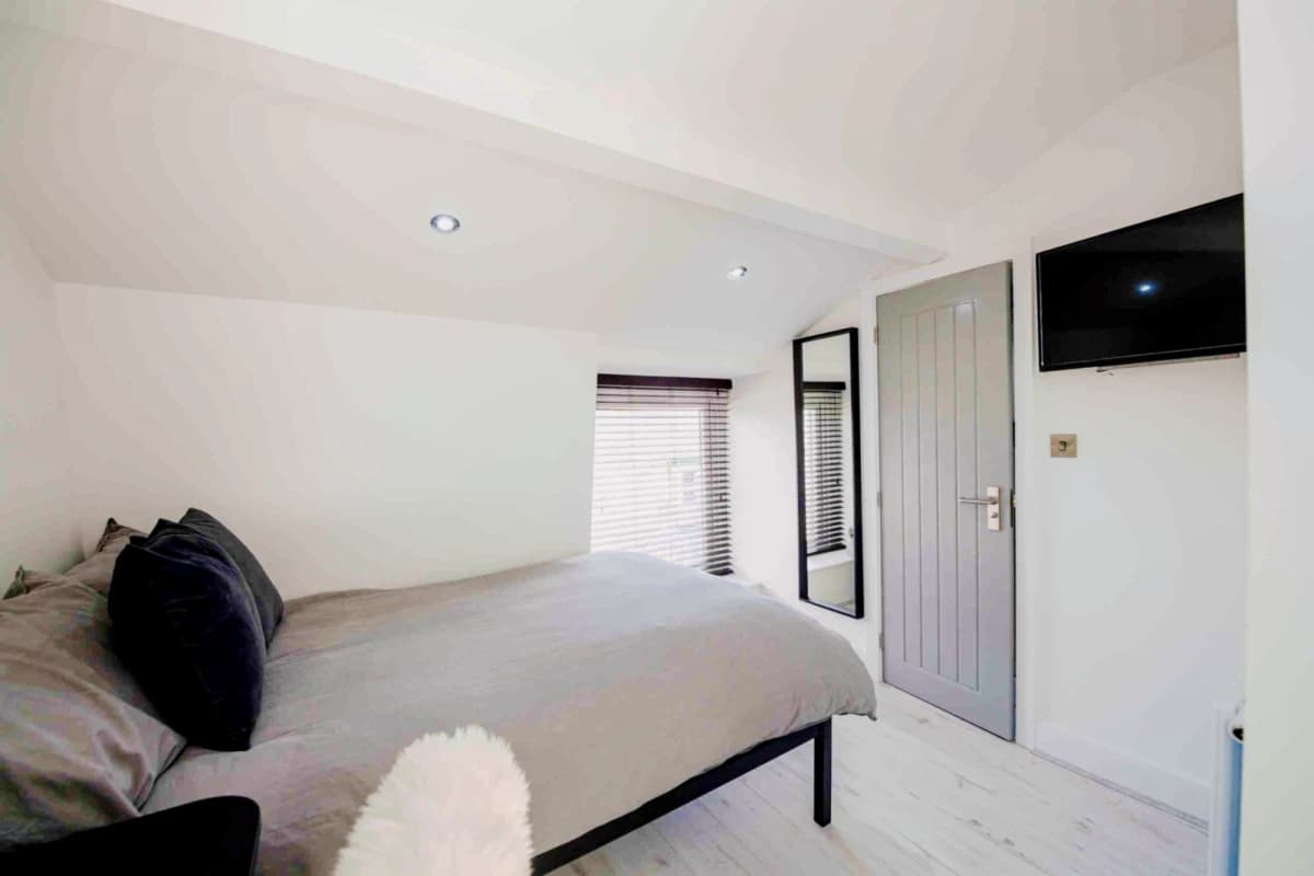 96 Blantyre Road, L15 image