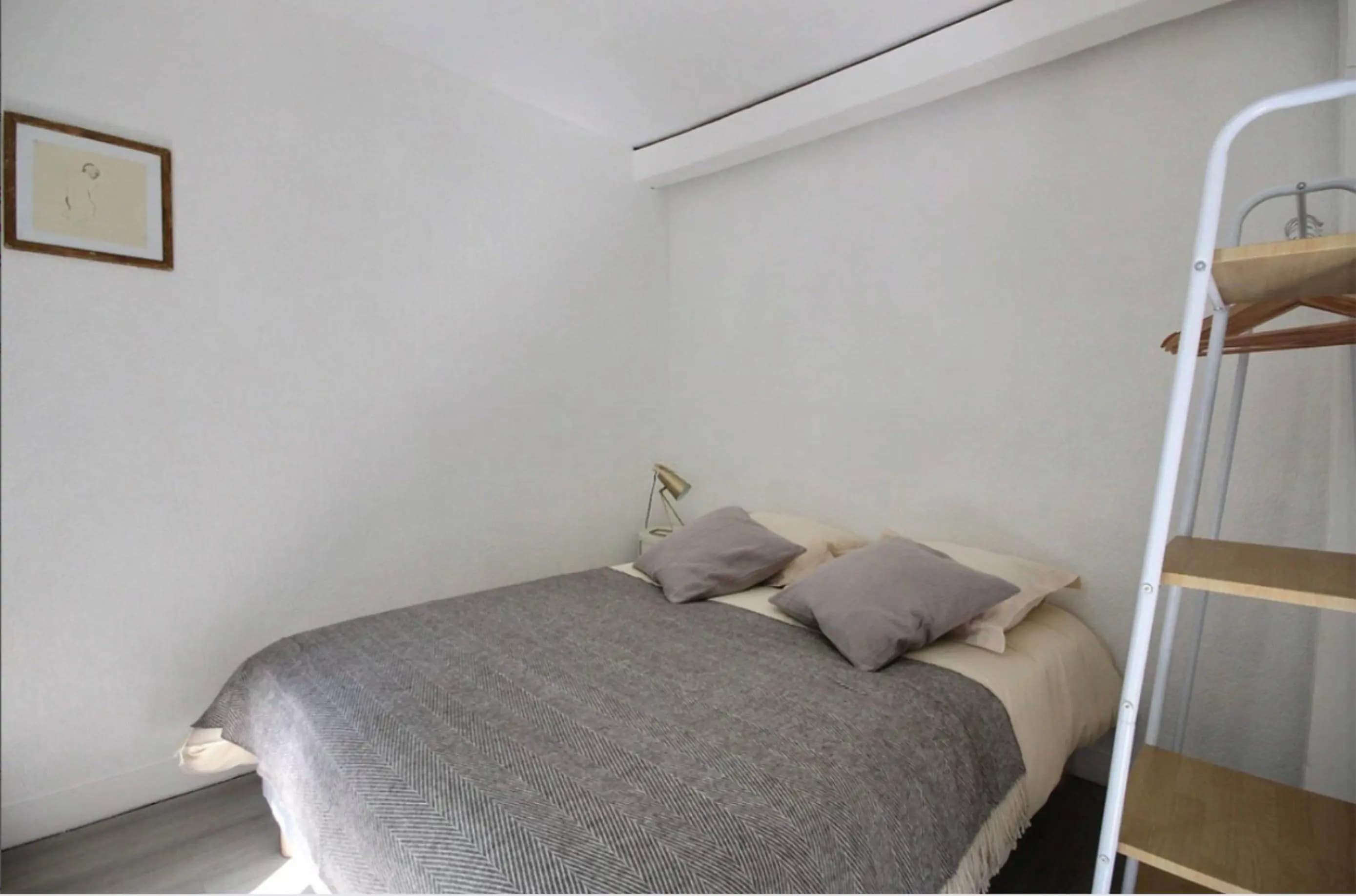 studio in 3rd arrondissement, Temple