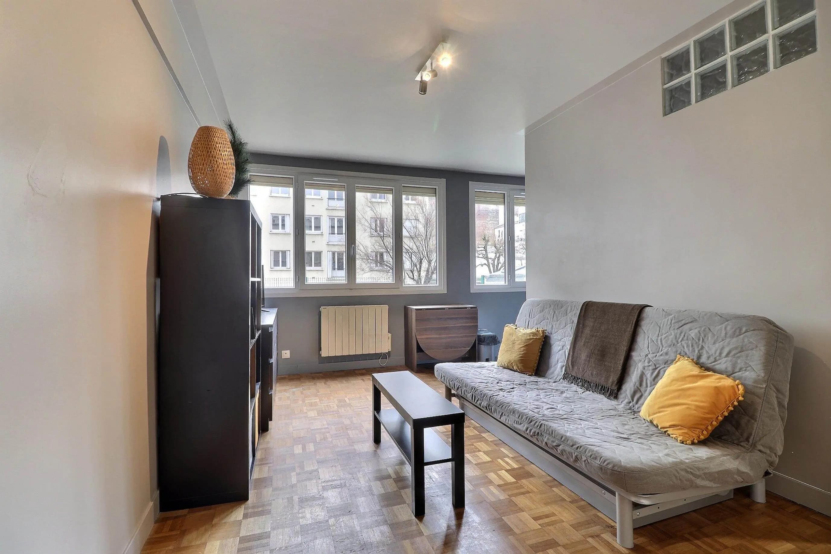 studio near Rue Marcel Dassault