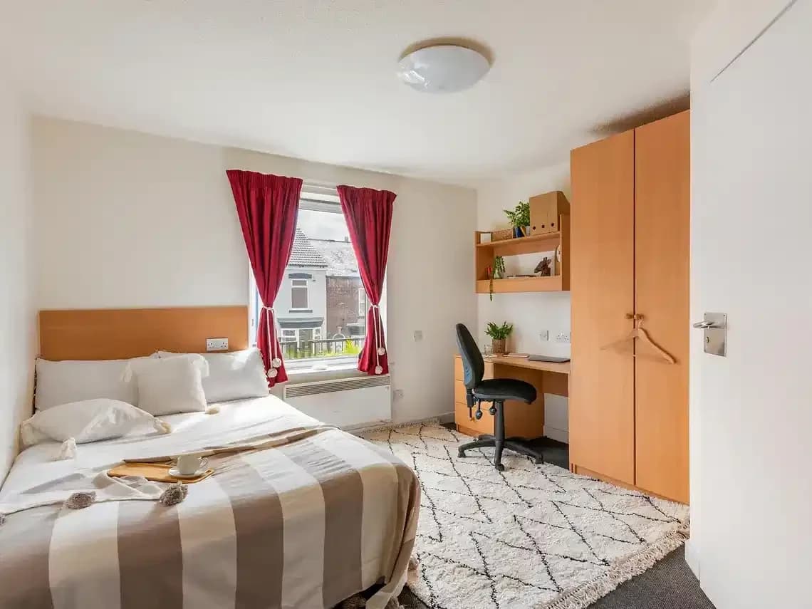 Classic Ensuite - Bedroom