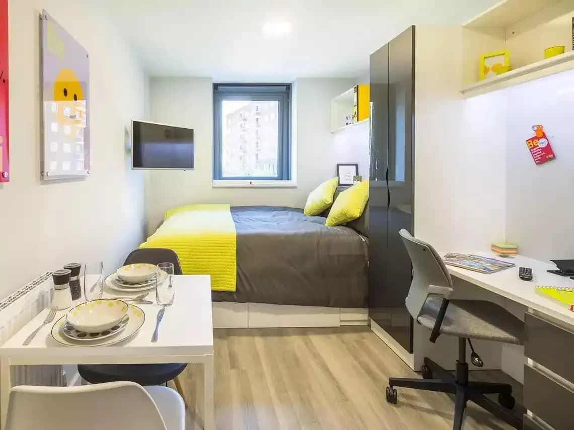 Premium Studio - Bedroom