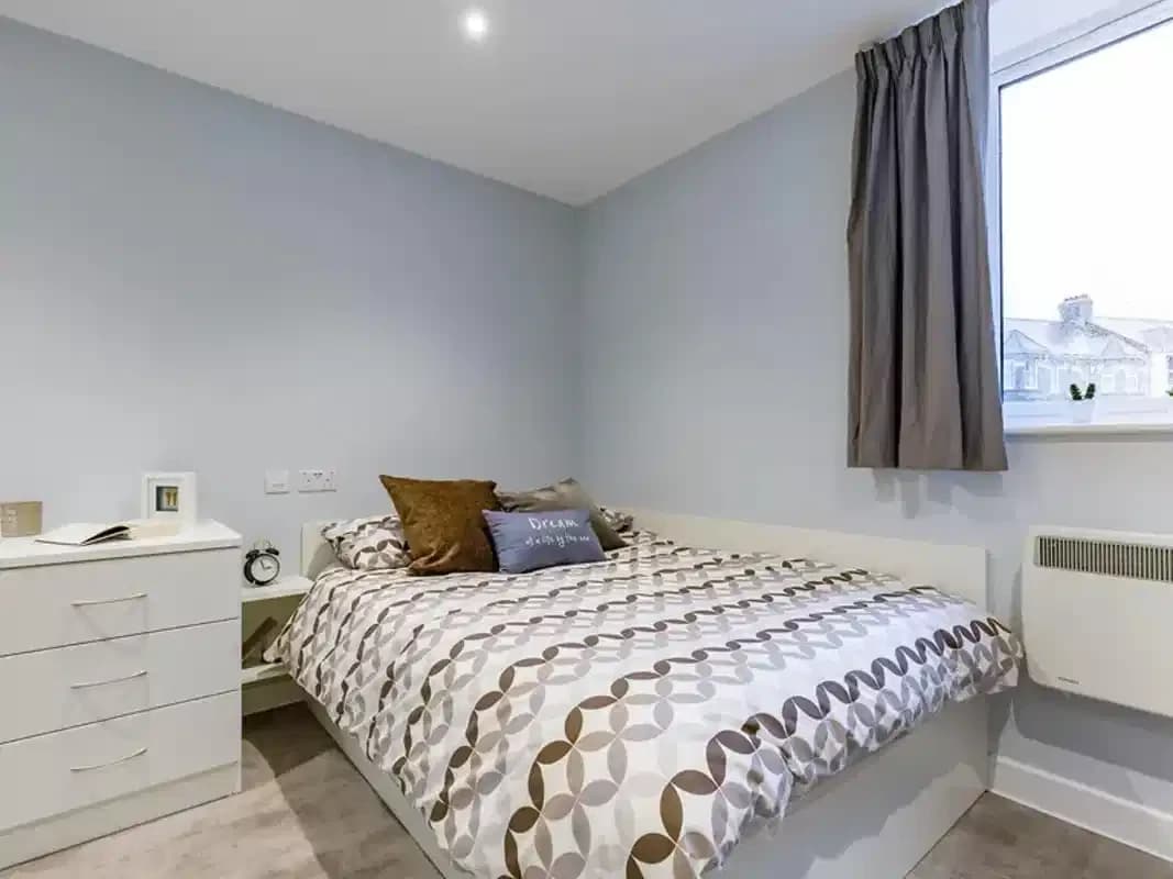 Club Studio - Bedroom